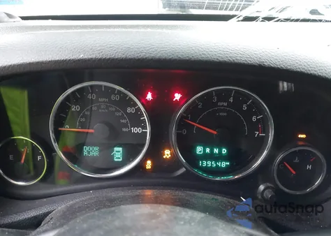 2015 Jeep Wrangler Unlimited Sport z USA, uszkodzony, nr VIN 1C4HJWDG5FL761530